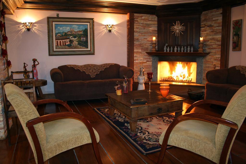 Sinha Olimpia Hotel Ouro Preto (Minas Gerais)